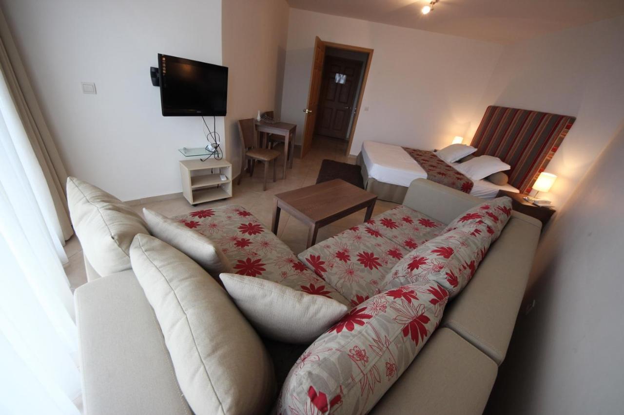 Menada Sozopol Apartments Exterior photo